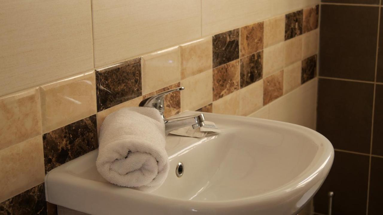 Sunstone Boutique Guest House Buġibba Kültér fotó