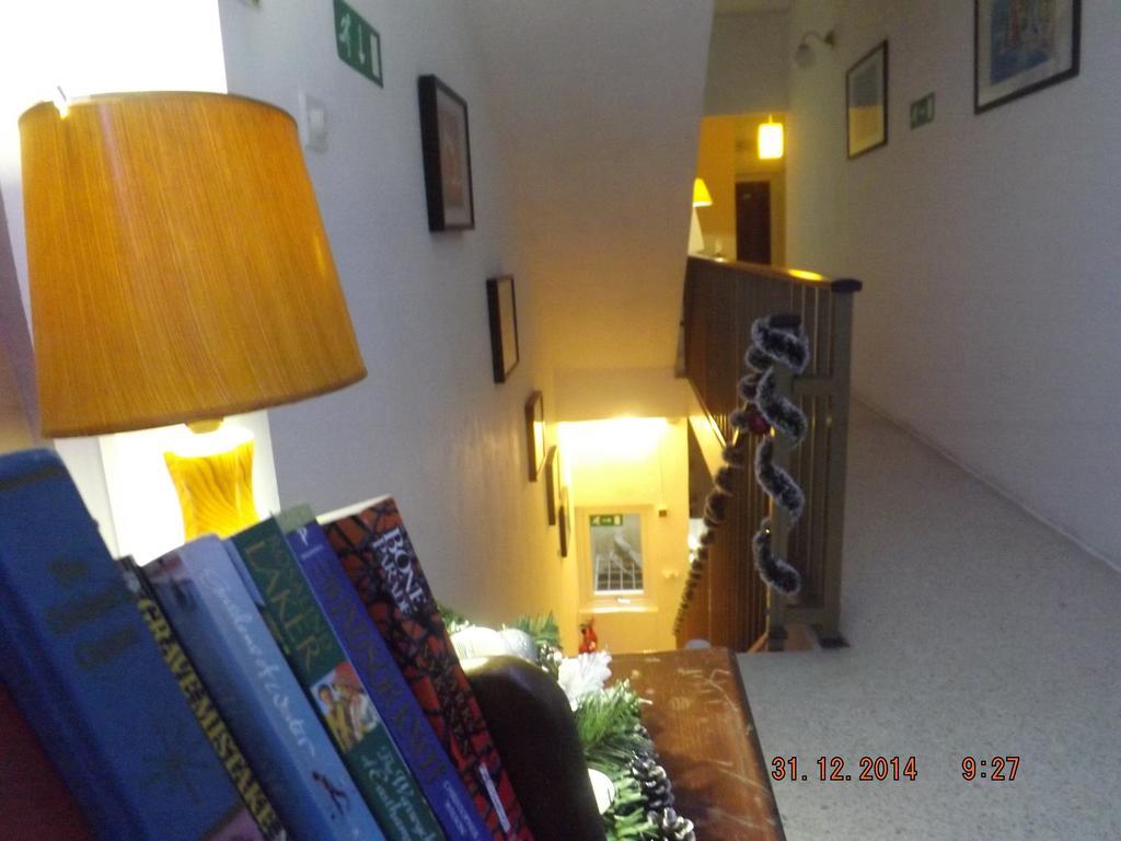 Sunstone Boutique Guest House Buġibba Kültér fotó