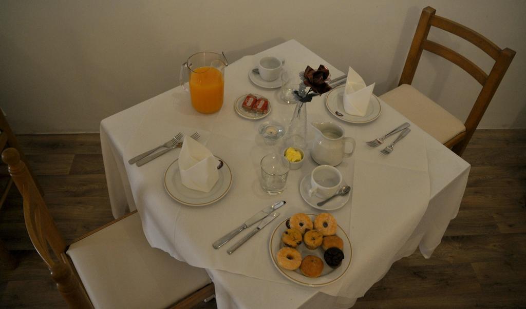 Sunstone Boutique Guest House Buġibba Kültér fotó