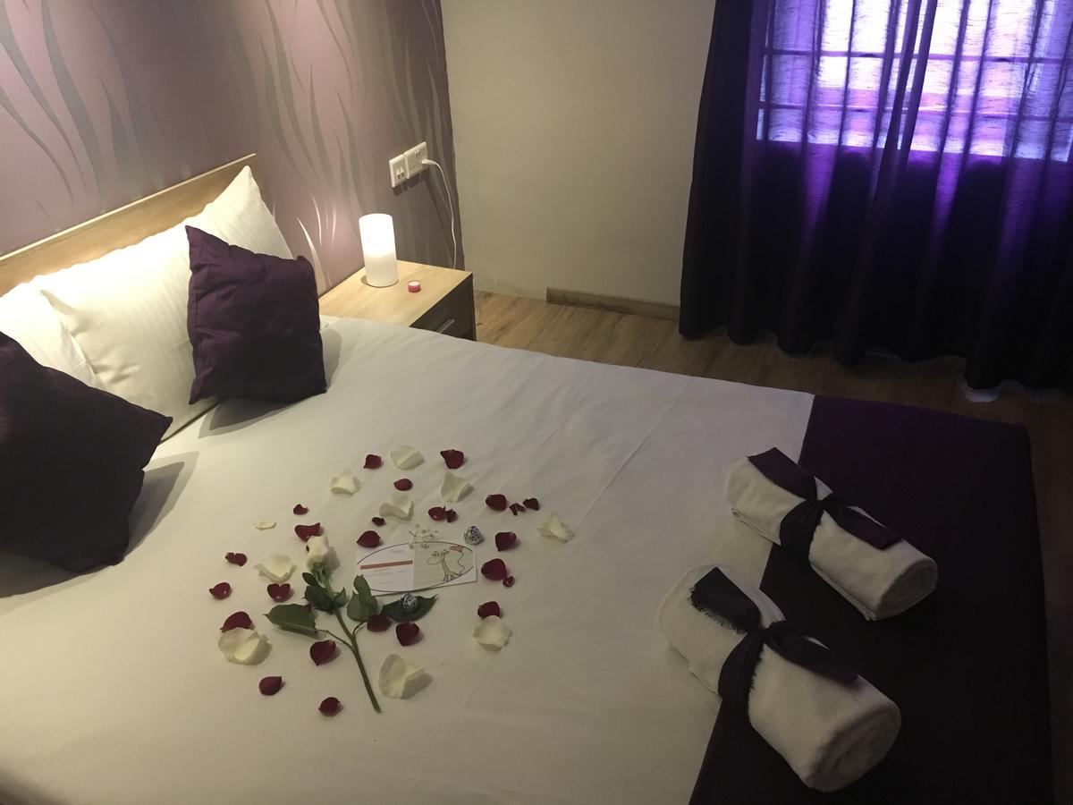 Sunstone Boutique Guest House Buġibba Kültér fotó