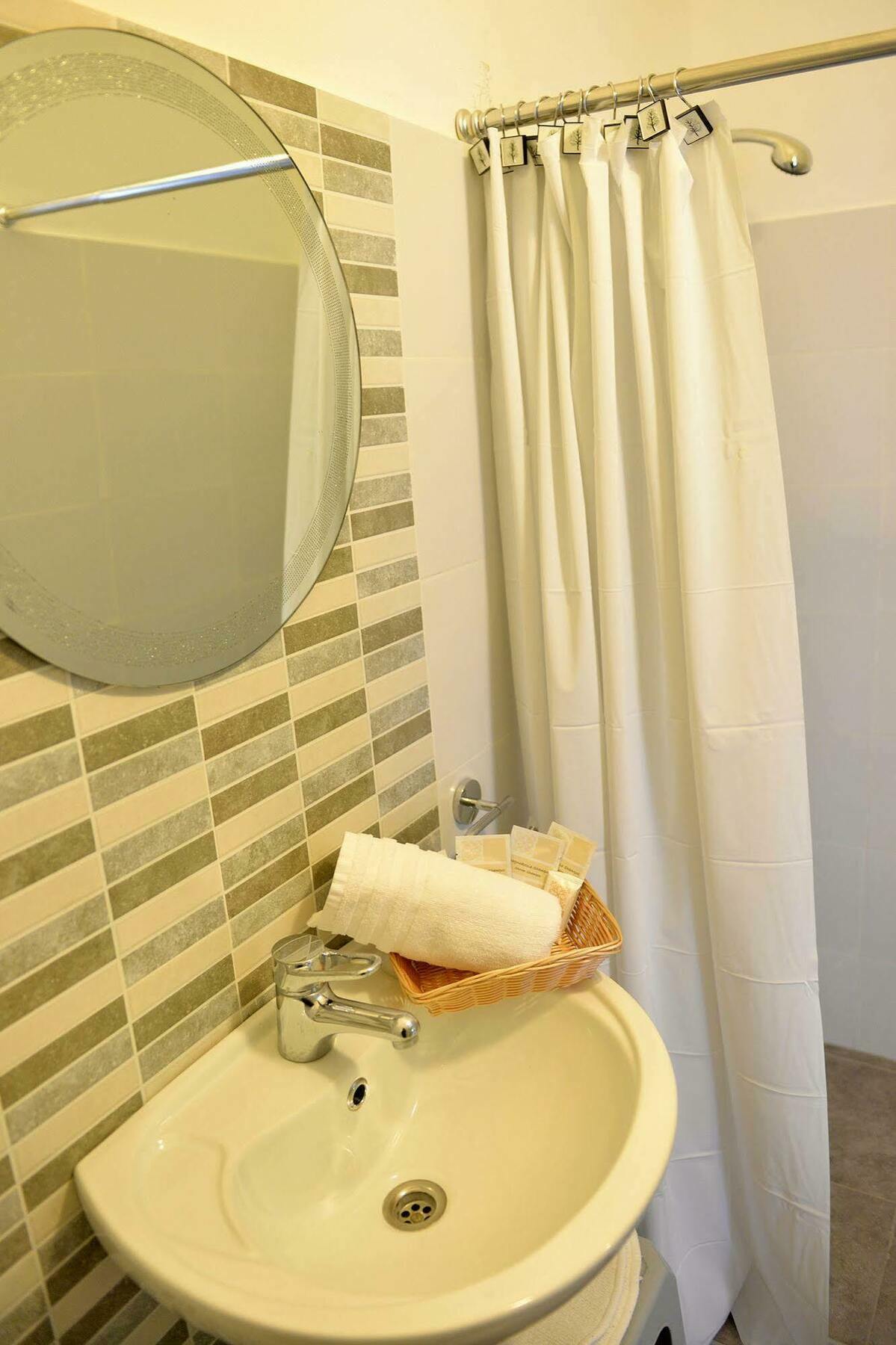 Sunstone Boutique Guest House Buġibba Kültér fotó