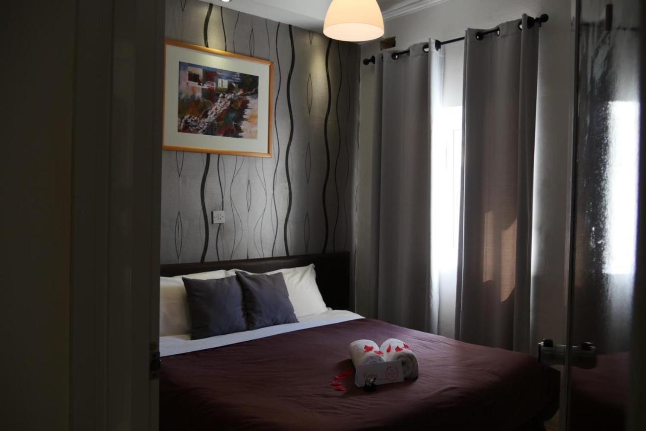 Sunstone Boutique Guest House Buġibba Kültér fotó